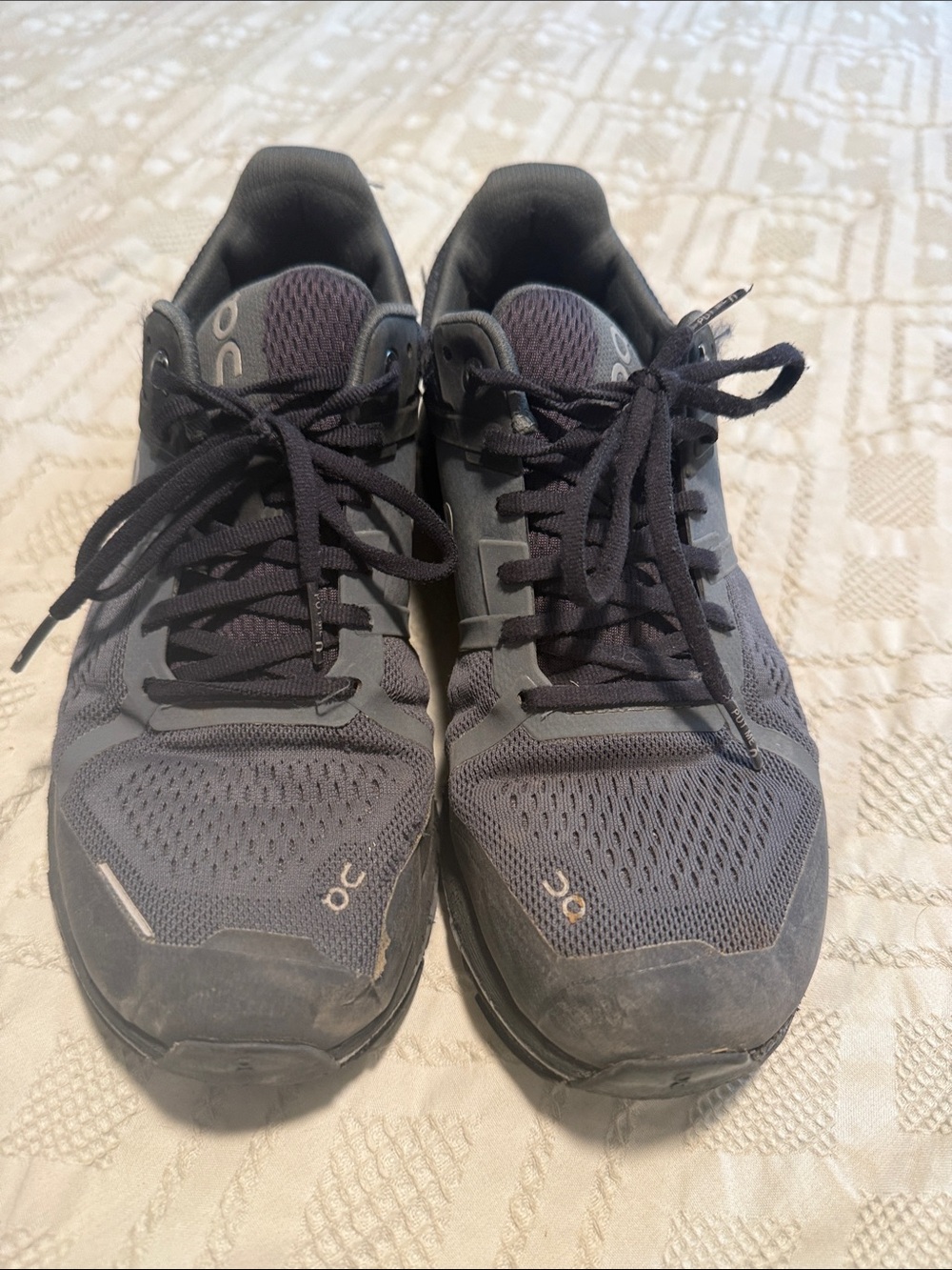 On Running Men's Athletic Running Shoes - Dark Gray